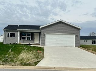 288 Caleb Dr, Fremont, OH