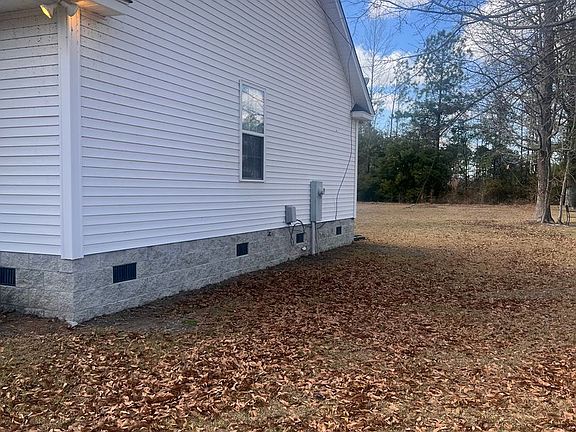 3rd image of 309 White Magnolia Ave