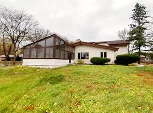 9300 E Prairie Rd, Evanston, IL 60203