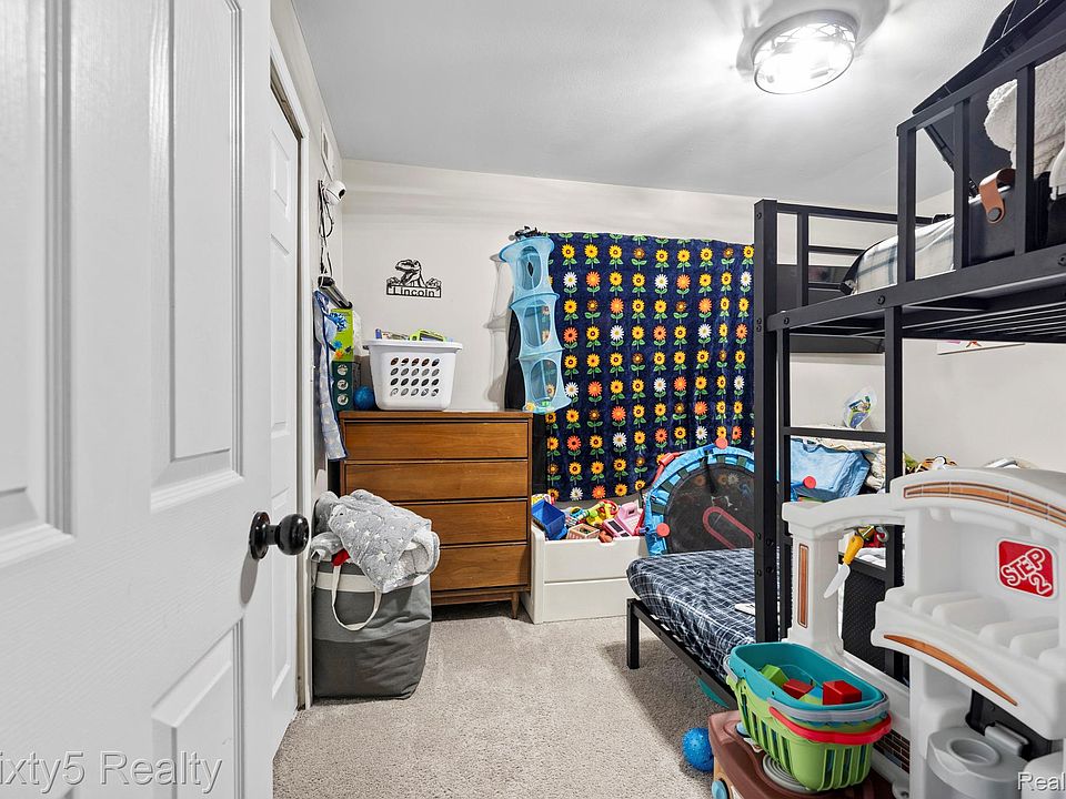1754 Fort St #18, photo 8