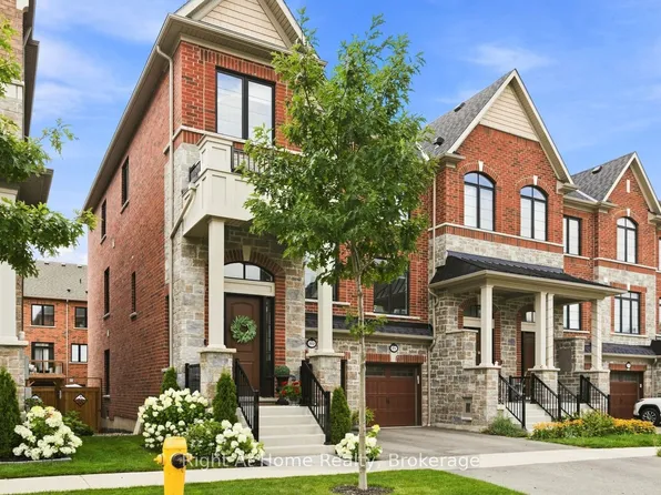 89 Elkington Cres, Whitby, ON L1P 0L7