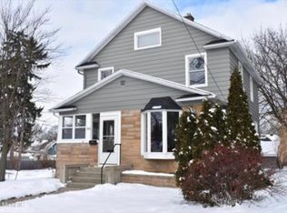 101 Burr Oak St NE, Grand Rapids, MI