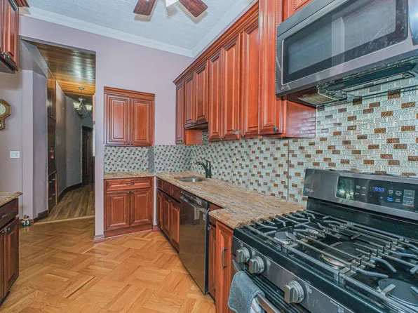 568 74th Street image 7 of 37