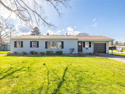 19 Olympia Dr, Rochester, NY, 14615