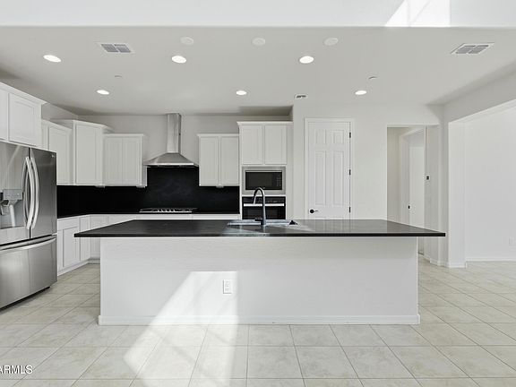 5th image of 13810 W CALLE DE BACA Lane