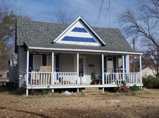 107 W Martin, Nevada, MO 64772