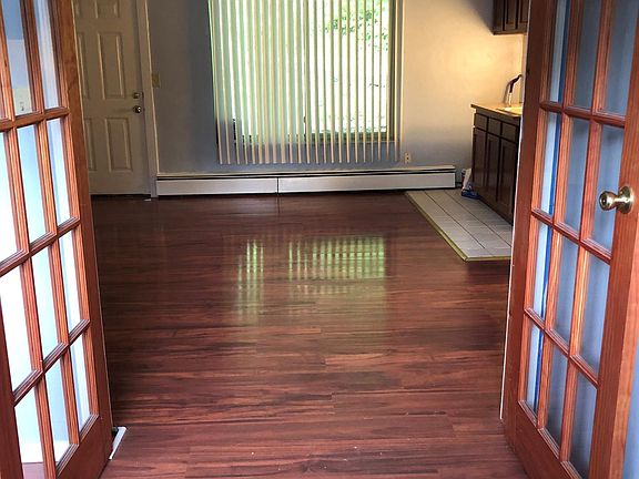 3rd image of 724 Delta Ave APT 16
