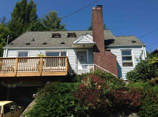 6047 38th Ave NE, Seattle, WA 98115