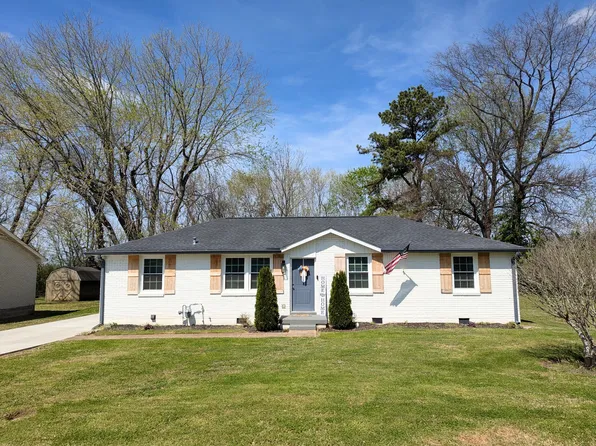 617 Skyline Dr, Columbia, TN 38401