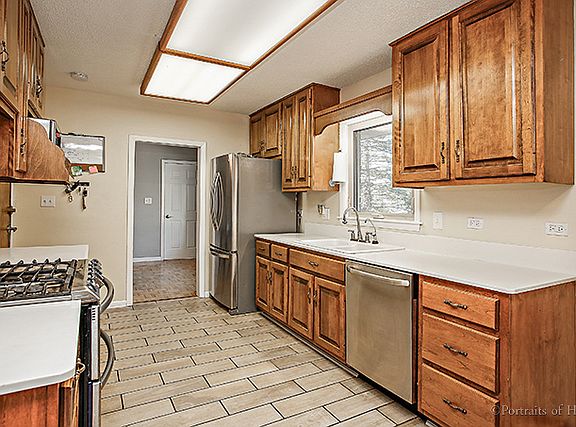 5th image of 5336 Riverview Dr