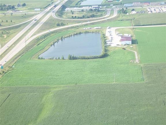 2nd image of 100 Recreation Blvd