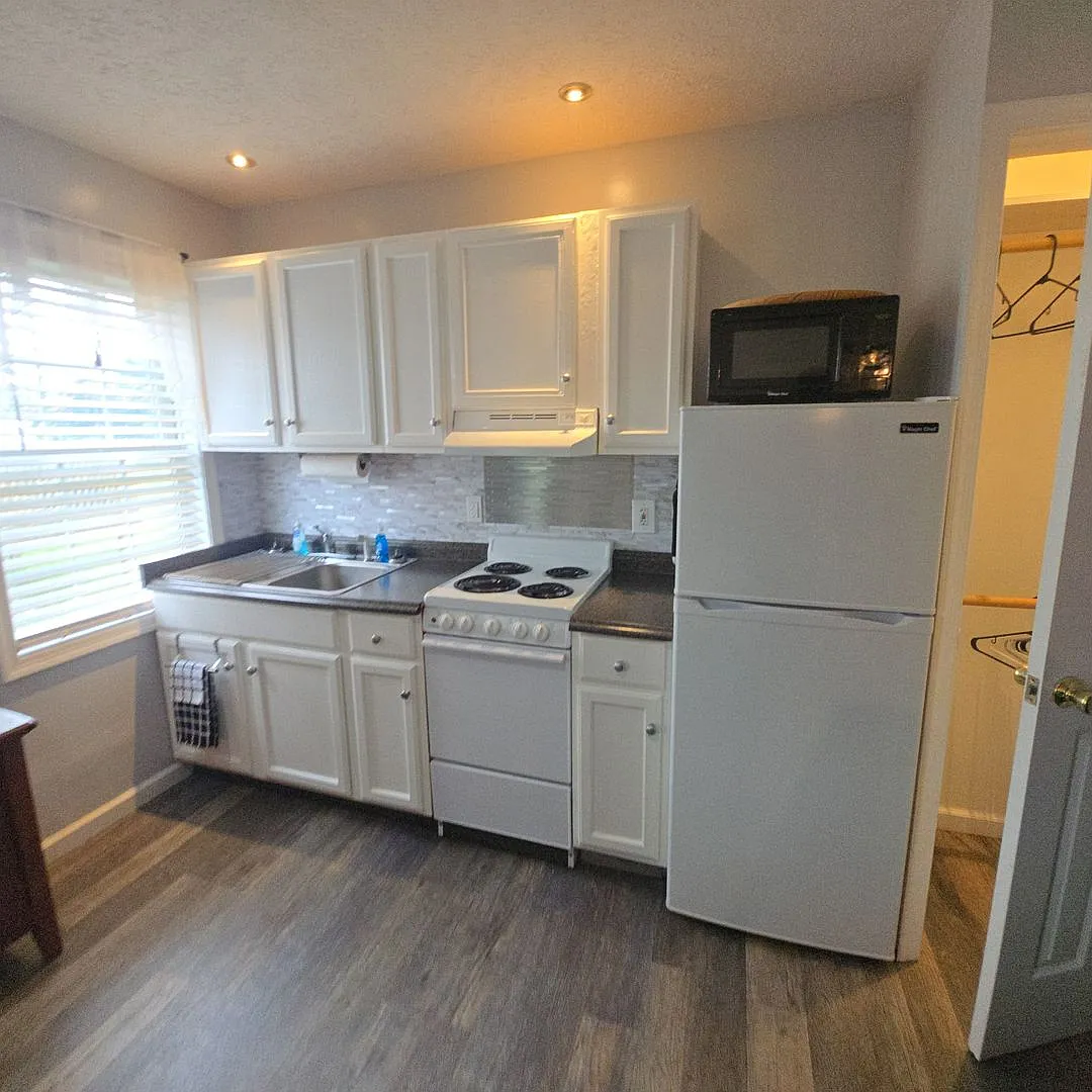 107 Hood Street — Photo 4