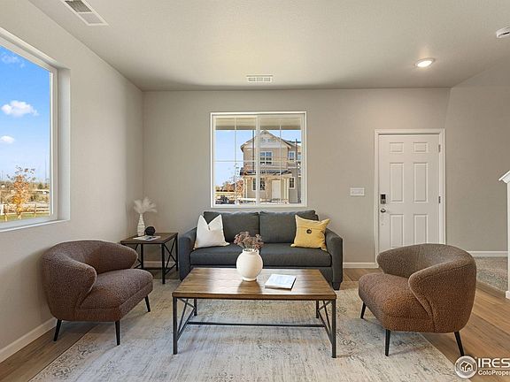 4th image of 1444 Coral Pl