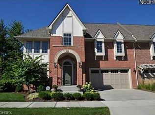140 Ashbourne Dr #3, Westlake, OH 44145