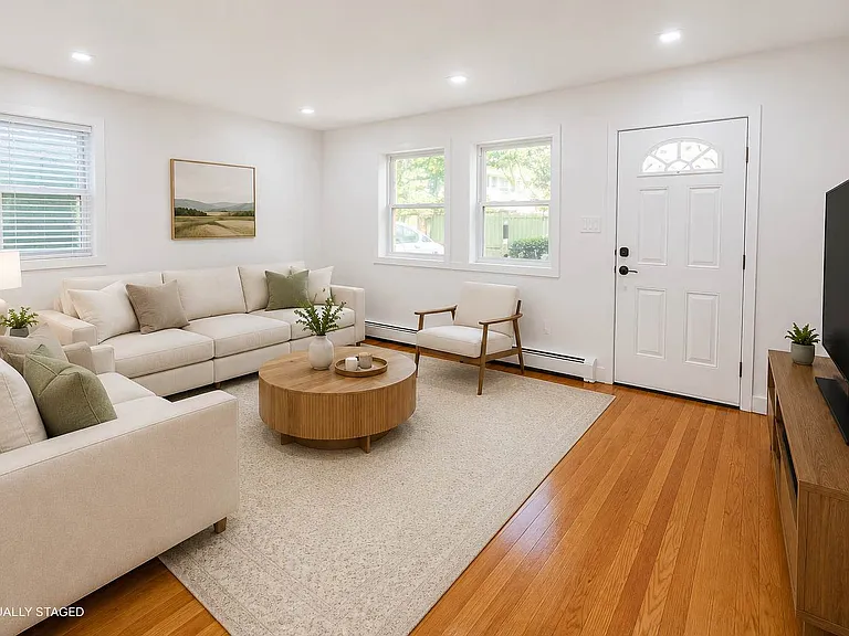 340 Jerome St #1 — Photo 1