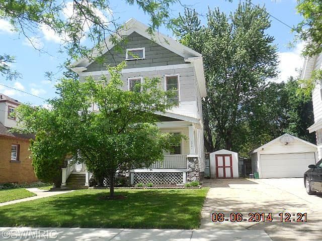 1st image of 1741 Coit Ave NE