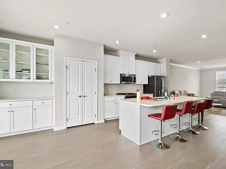 168 Bishop Way — Photo 12