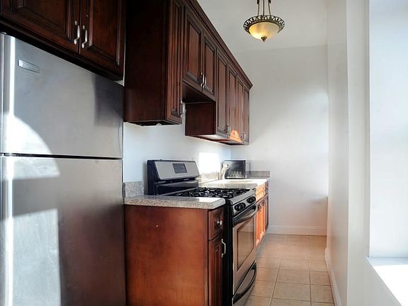 4th image of 2490 Frederick Douglass Blvd APT 4B