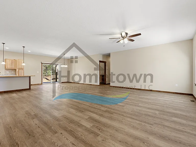 461 Shadow Green Rd — Photo 2