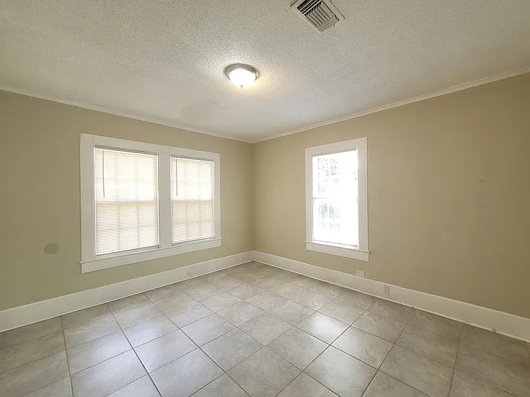 217 Brandywine Rd — Photo 10