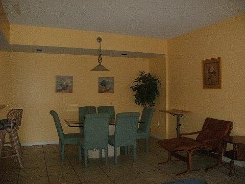 5th image of 430 Bella Vista Ct N