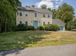 2 Blue Heron Dr, Dover, NH 03820