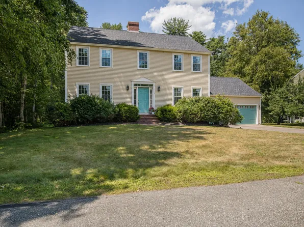 2 Blue Heron Drive, Dover, NH 03820