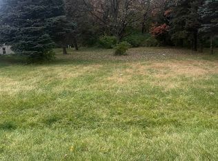 160 Columbia St NW, Poplar Grove, IL 61065