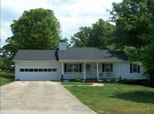4419 Price Way, Gainesville, GA 30506