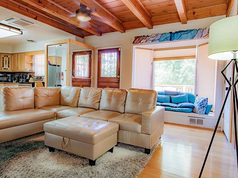 Panorama Dr — Photo 5