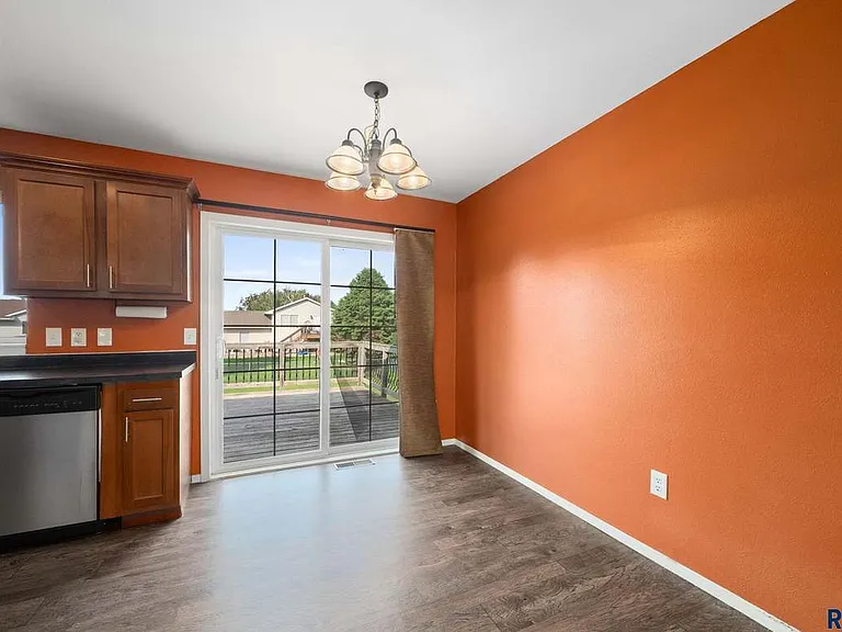 4508 W Antelope Dr — Photo 11