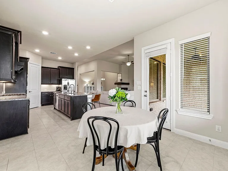 21723 Albertine Dr — Photo 17