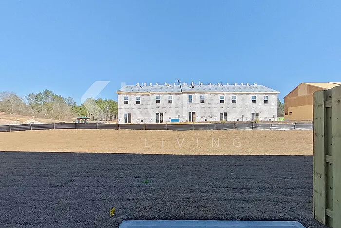 2083 Banyan Cir — Photo 25