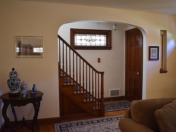 2nd image of 43 Sanford Pl