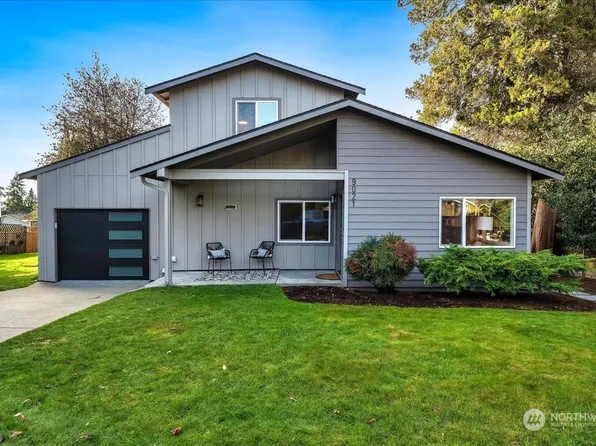 9021 Meridian Place N, Seattle, WA 98103