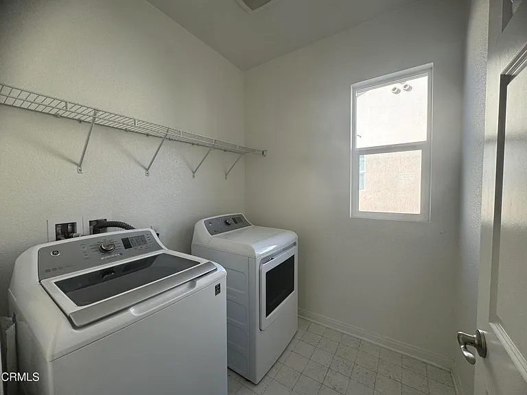 24777 Rockston Dr — Photo 16