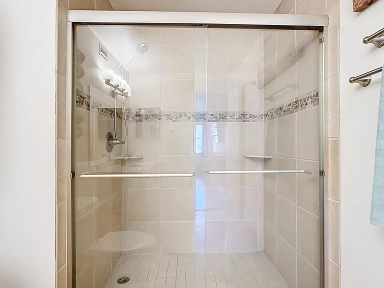 2400 Feather Sound Dr #421 — Photo 29