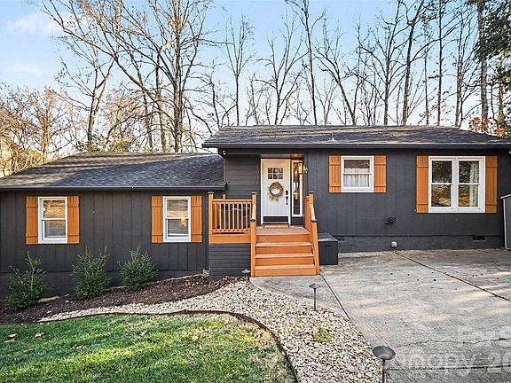 4th image of 5038 Suwarrow Cir