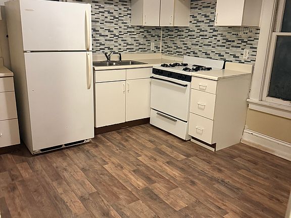 3rd image of 349 S Haines Ave #2