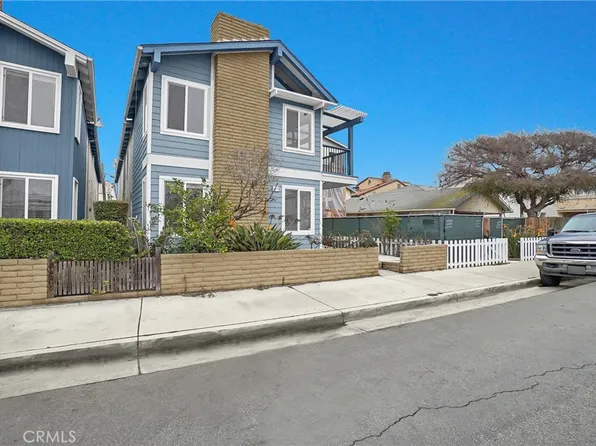 810 W Balboa Blvd, Newport Beach, CA 92661