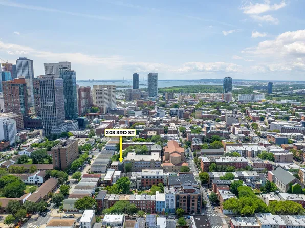 203 3rd Street image 18 of 19