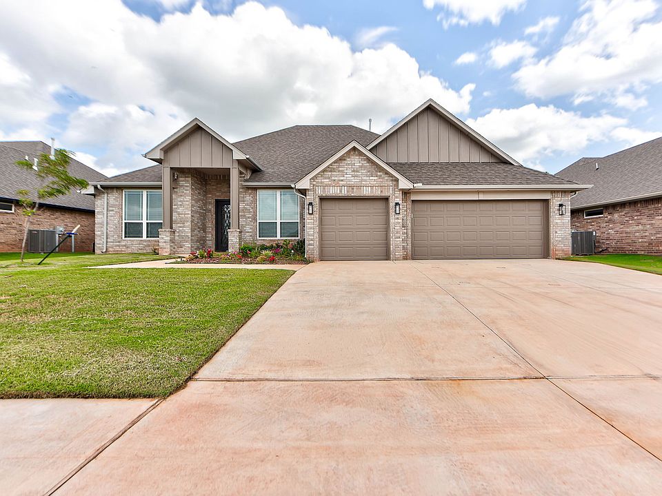 1st image of 3027 Pescara Dr