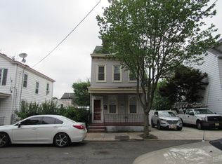 924 Melrose Ave, Trenton, NJ 08629