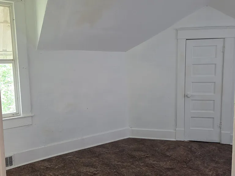 101 Mill St #4 — Photo 4