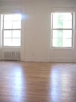 Rented by R New York | media 6