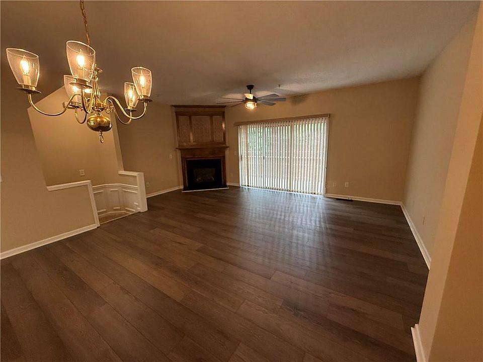 1st image of 161 Riverstone Commons Cir