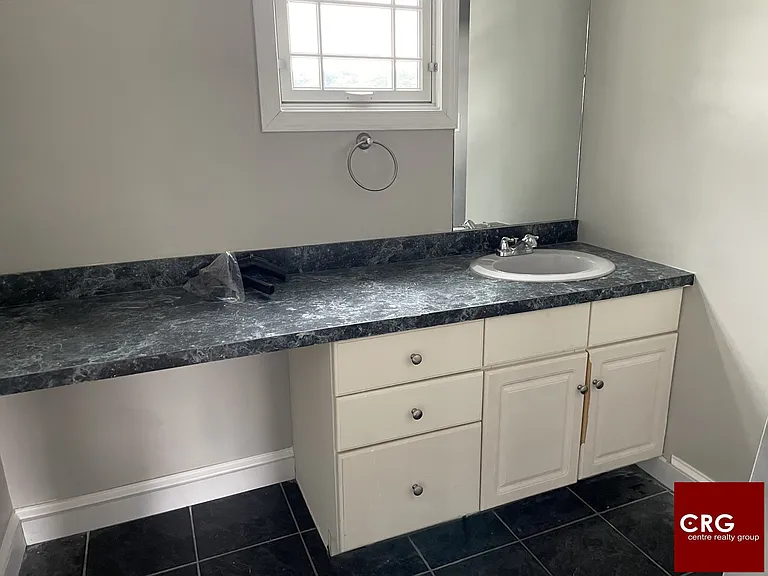 20 Heritage Dr #2 — Photo 8