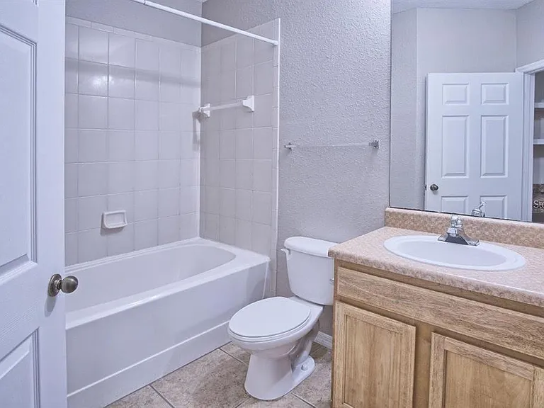 10019 Courtney Palms Blvd #302 — Photo 10