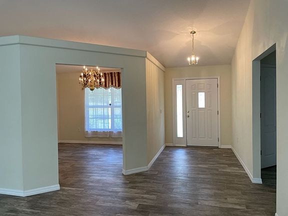 3rd image of 3550 Grand Ave