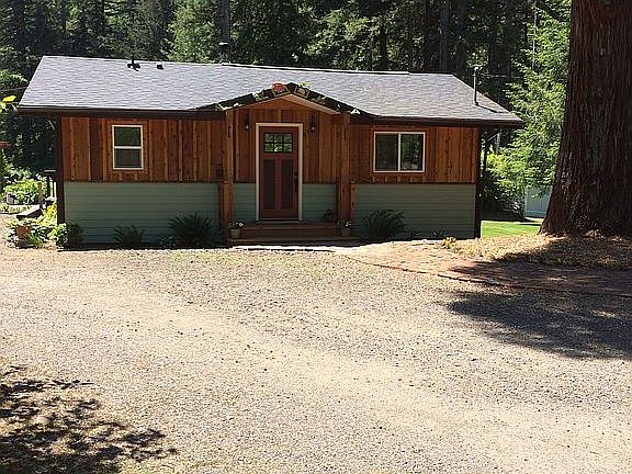 View of the 600 ft cottage 
